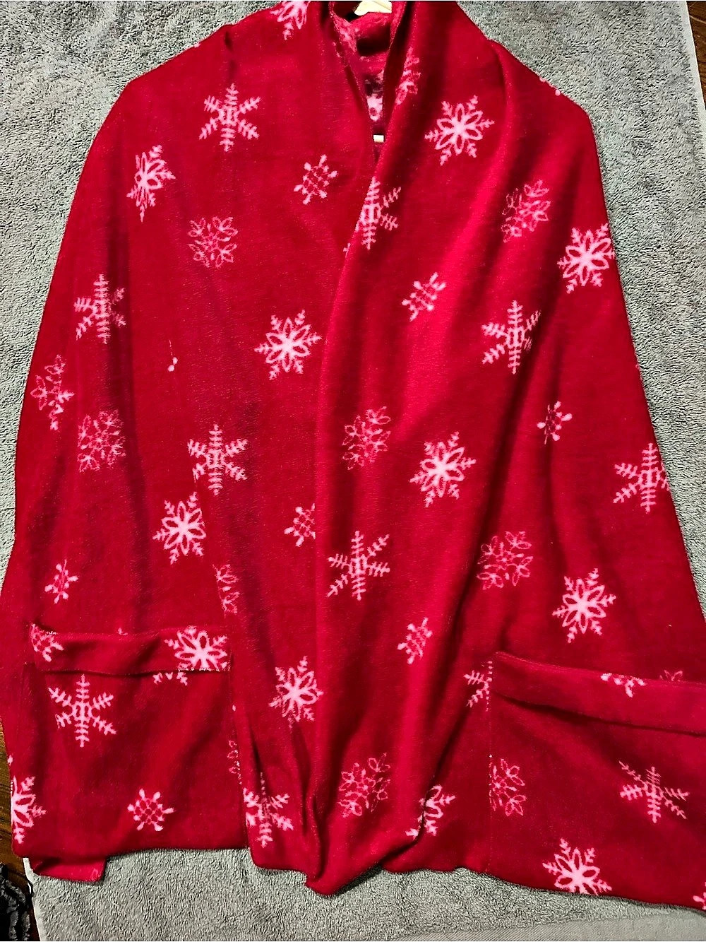 Cozee Corner Red Snowflake Fleece Vest